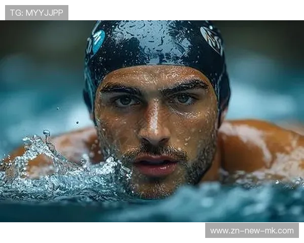 游泳选手终点冲刺用力惊人评分惊呼